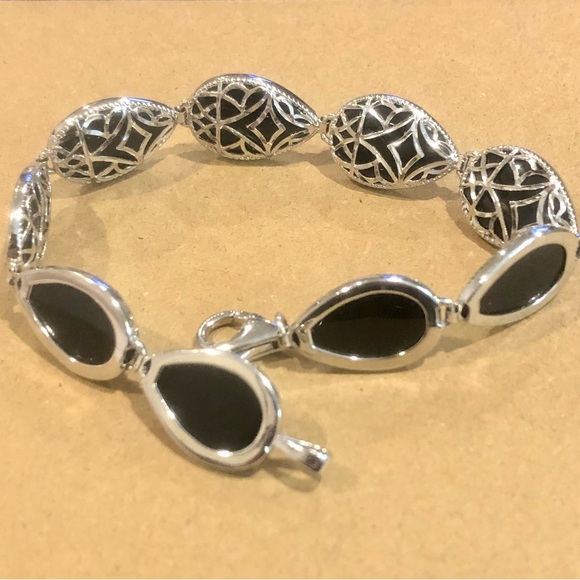 Sterling Silver Wrapped Black Onyx Filigree Jewelry Set - Picture 14 of 17